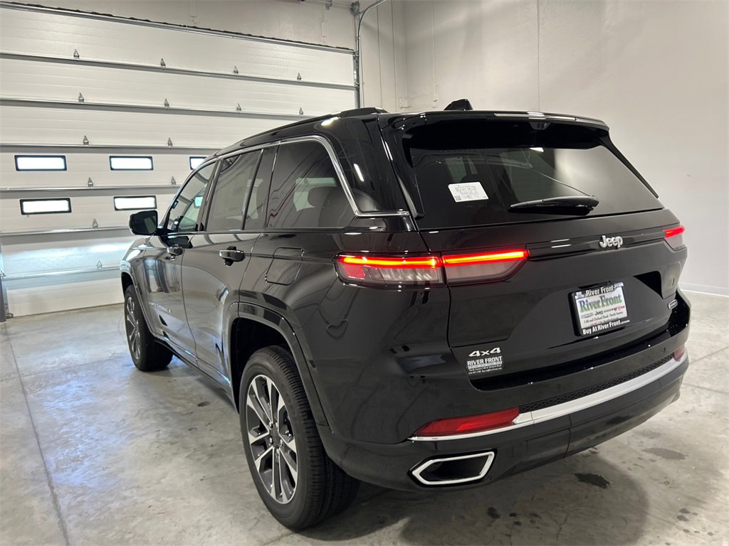 New 2025 Jeep Grand Cherokee Overland w/ Adv Protech Group III image 8