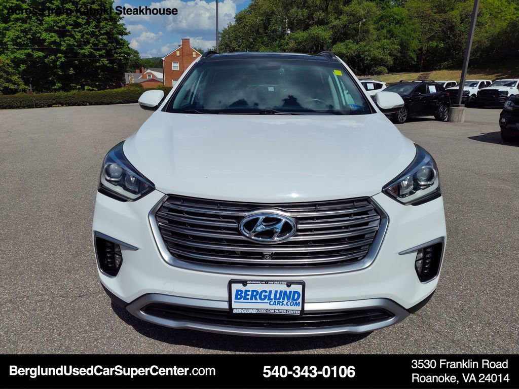 Used 2018 Hyundai Santa Fe SE FWD image 9