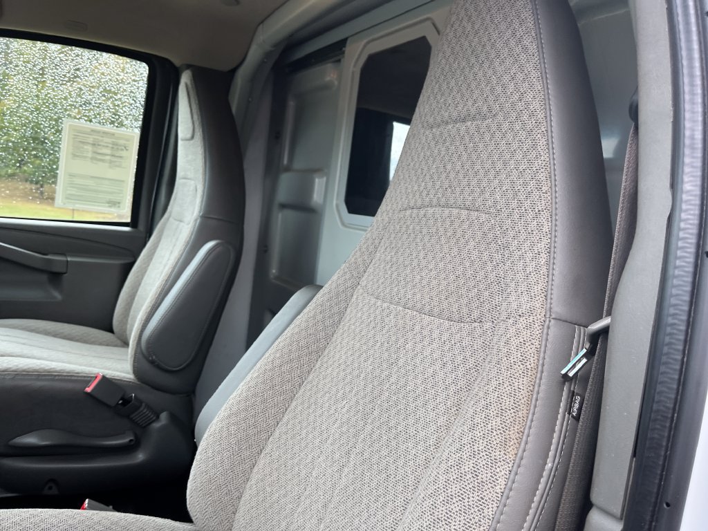Used 2023 GMC Savana 3500 w/ Power Convenience Package RWD image 12
