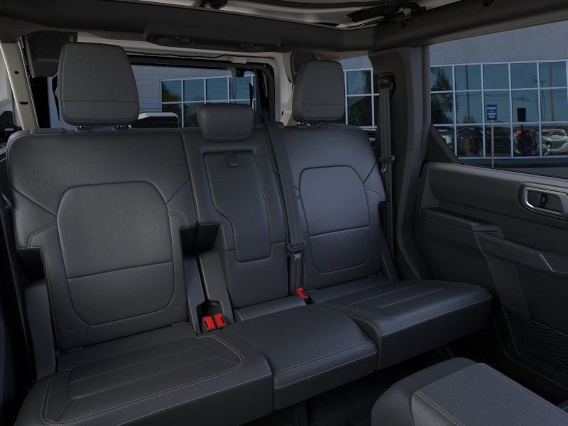 New 2025 Ford Bronco Badlands image 11