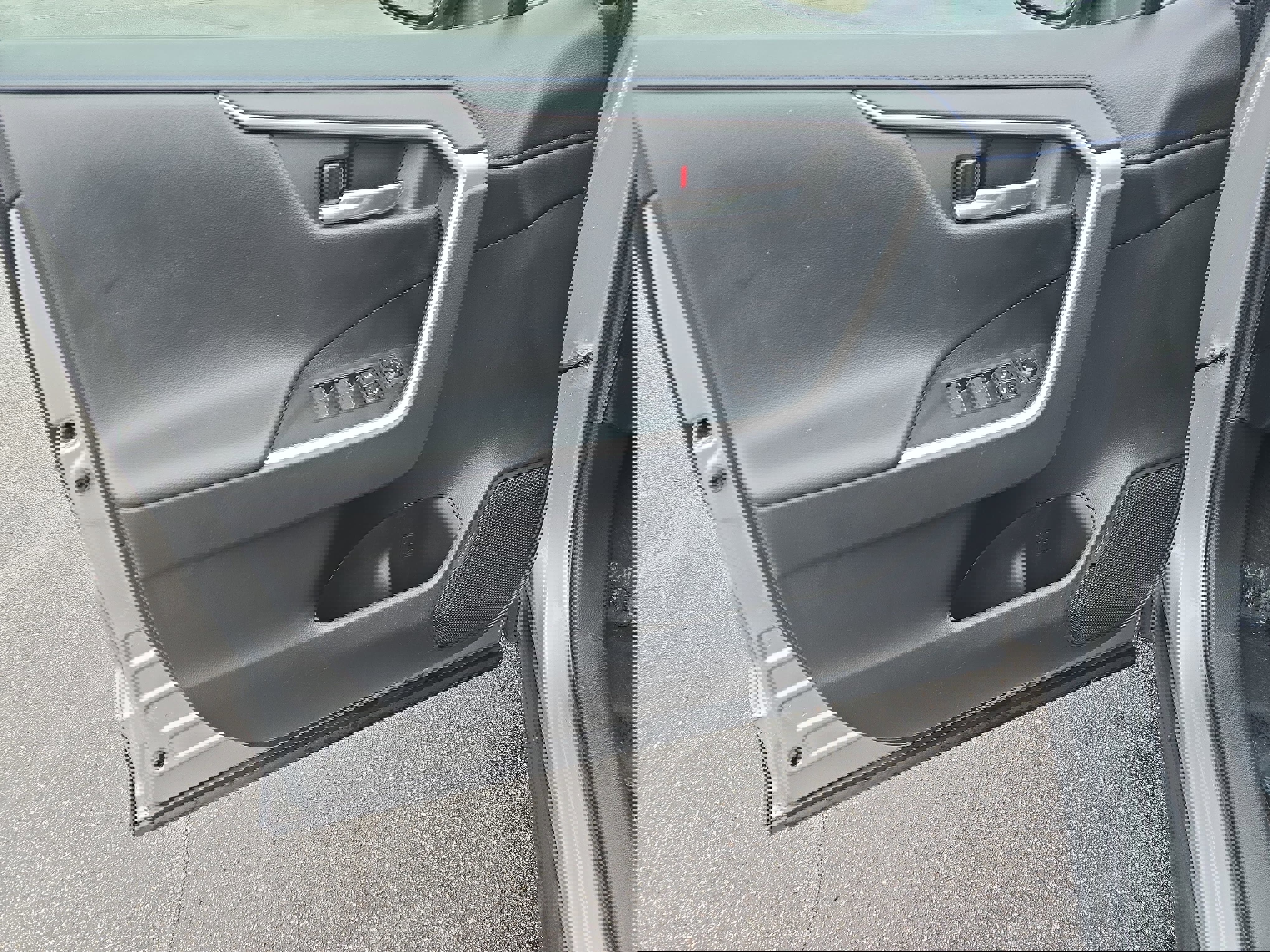 Used 2019 Toyota RAV4 XSE w/ XSE Weather Package image 27