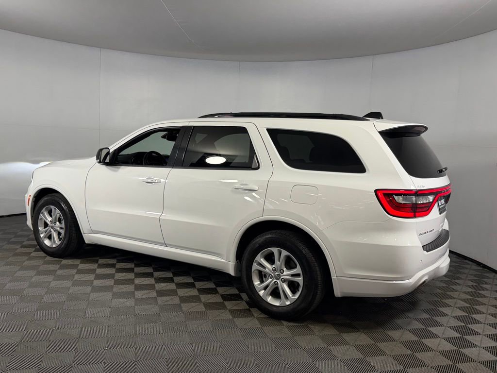 Used 2024 Dodge Durango GT RWD image 9