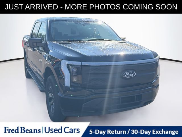 Used 2024 Ford F150 Lightning XLT AWD/4WD image 2