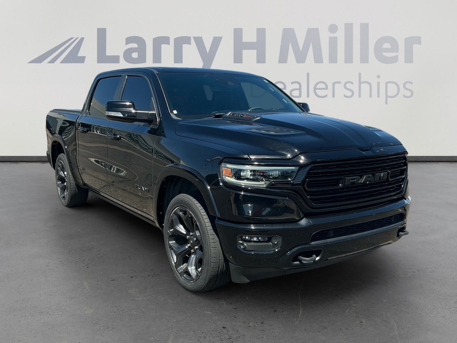 Used 2021 RAM 1500 Limited w/ Night Edition AWD/4WD image 7