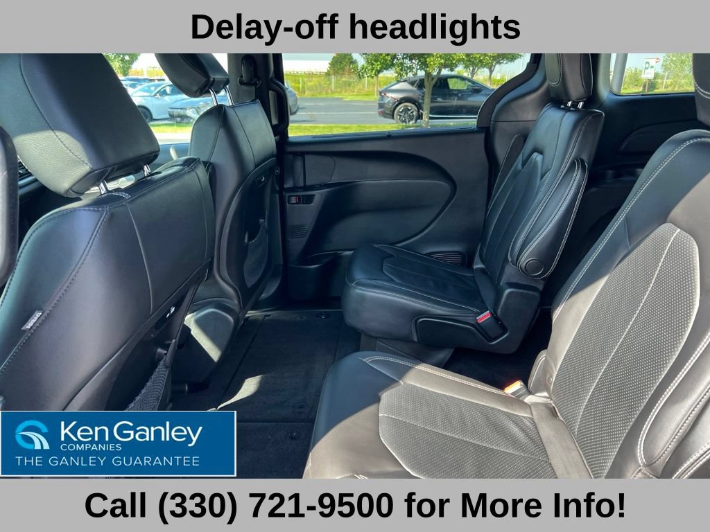 Used 2021 Chrysler Pacifica Touring-L w/ S Appearance Package FWD image 44