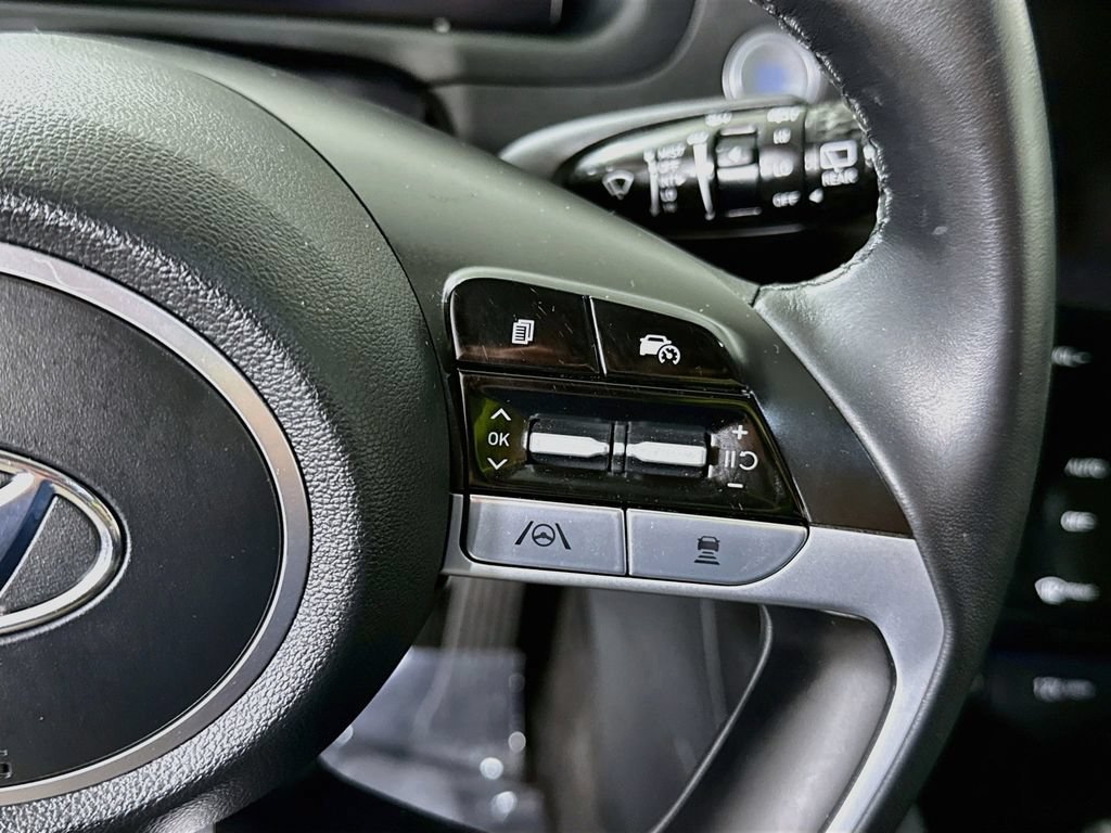 Certified 2024 Hyundai Tucson SEL w/ Convenience Package FWD image 24