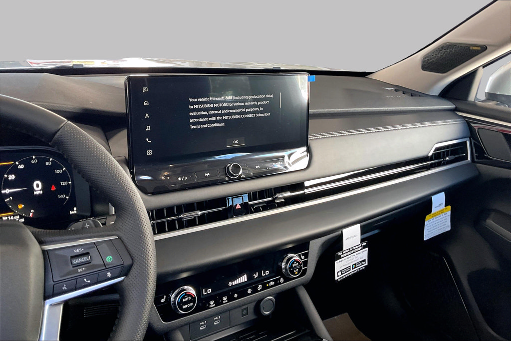 New 2026 Mitsubishi Outlander SE FWD image 7