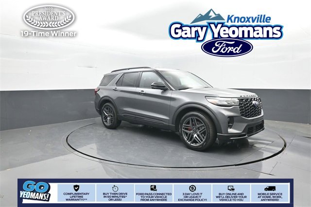 New 2025 Ford Explorer ST-Line w/ Premium Package