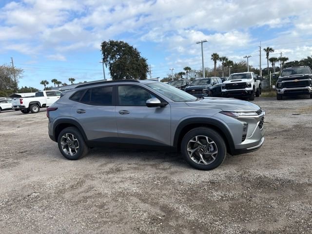 New 2026 Chevrolet Trax LT w/ Driver Confidence Package image 17