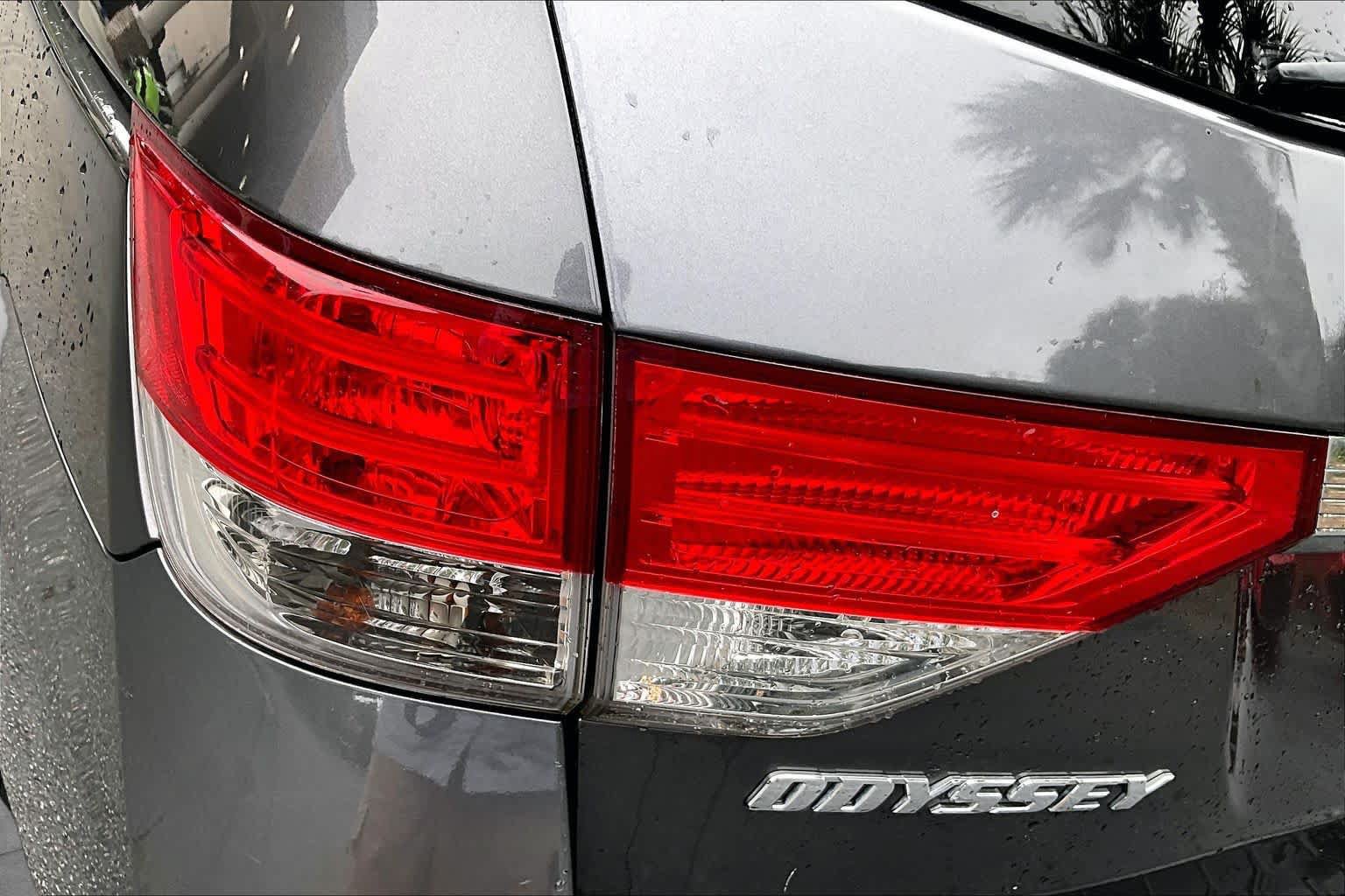 Used 2017 Honda Odyssey EX-L image 29