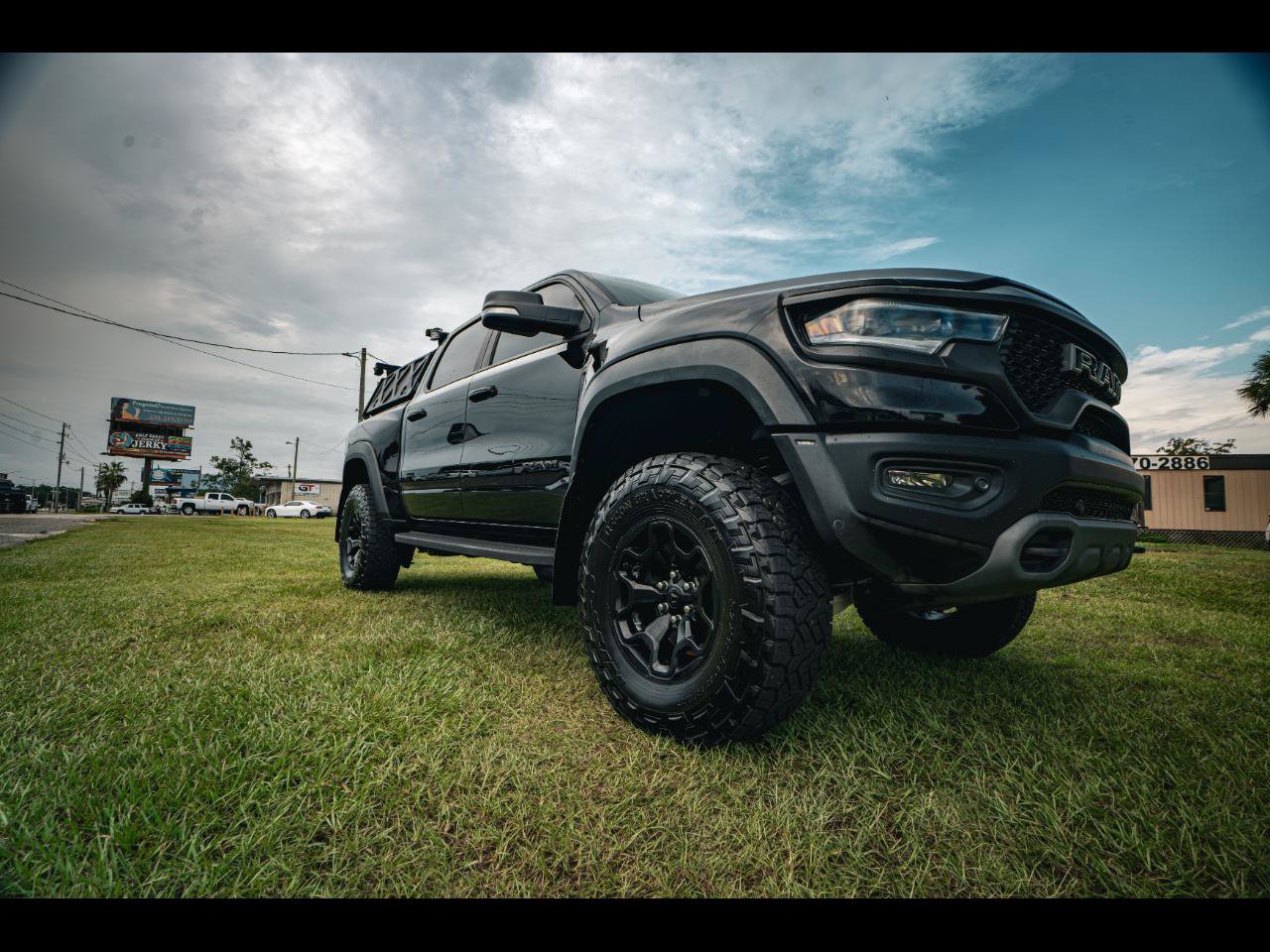 Used 2022 RAM 1500 TRX w/ TRX Level 1 Equipment Group