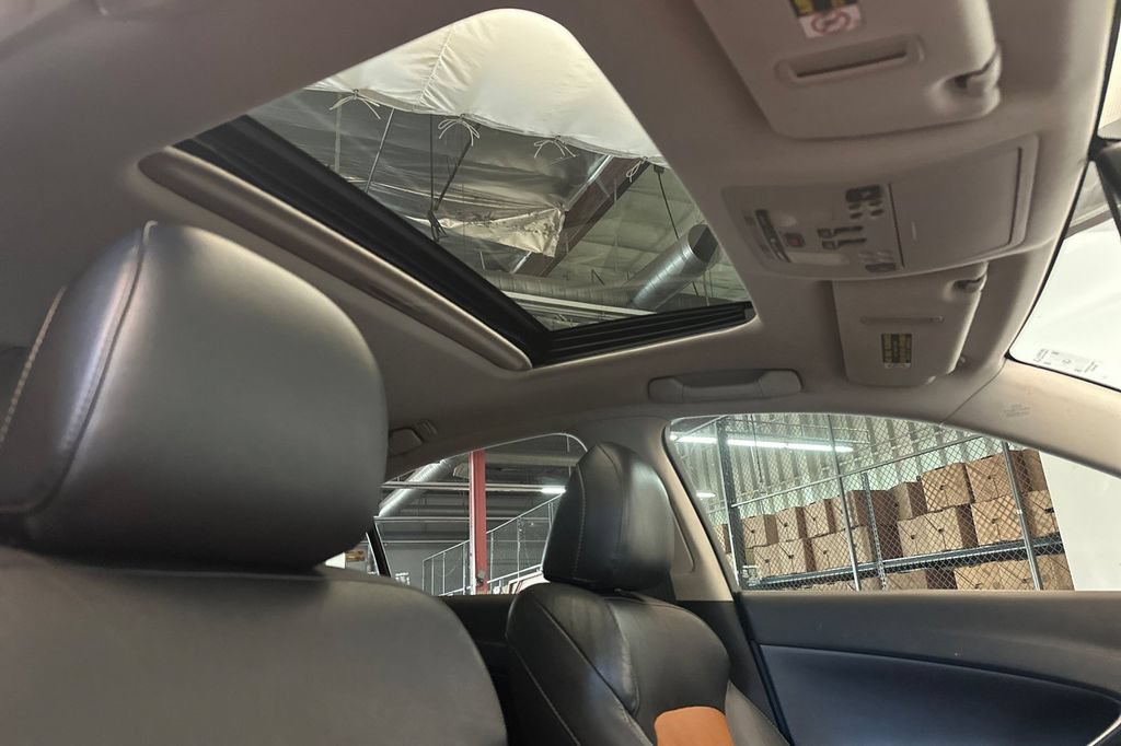 Used 2013 Lexus IS 250 w/ Limited Edition Pkg RWD image 16