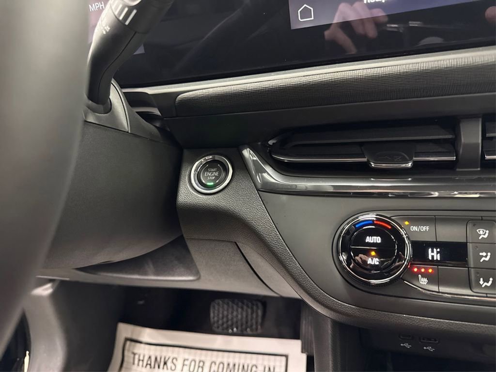 Used 2025 Buick Envista Preferred w/ Convenience I Package image 29