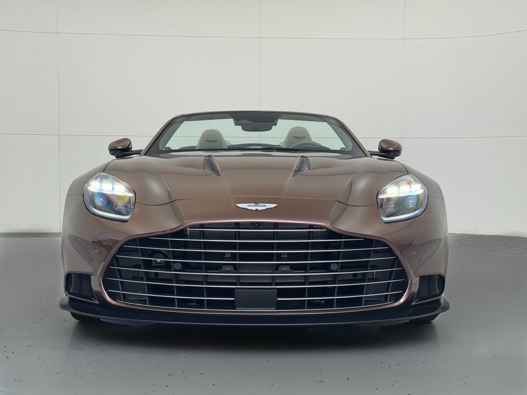 New 2026 Aston Martin Vanquish Convertible image 53