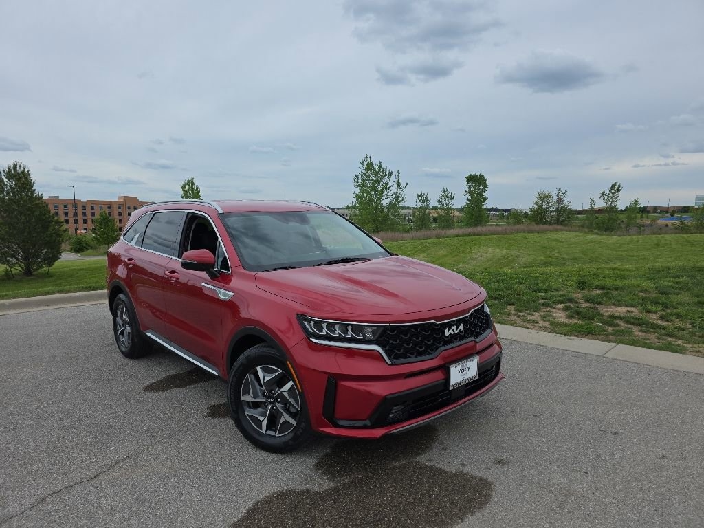 Used 2022 Kia Sorento EX FWD image 3