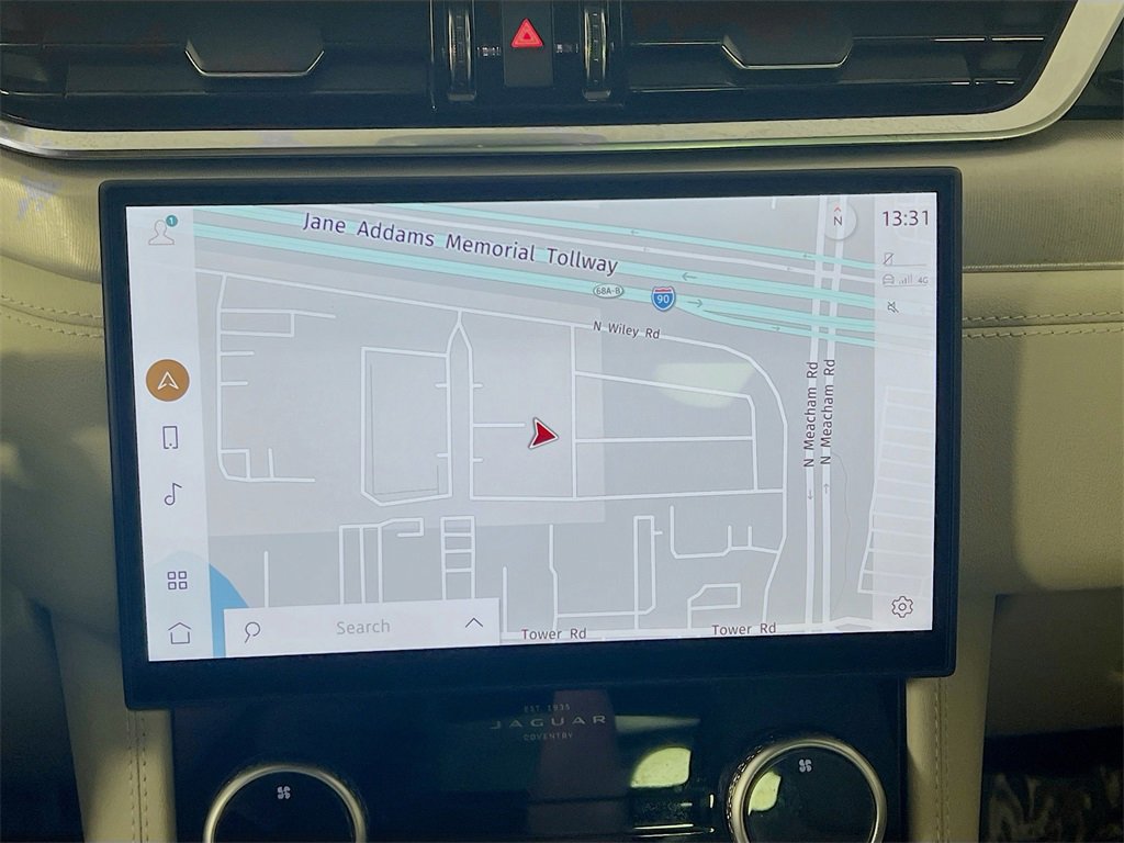 Used 2025 Jaguar F-PACE R-Dynamic S image 13