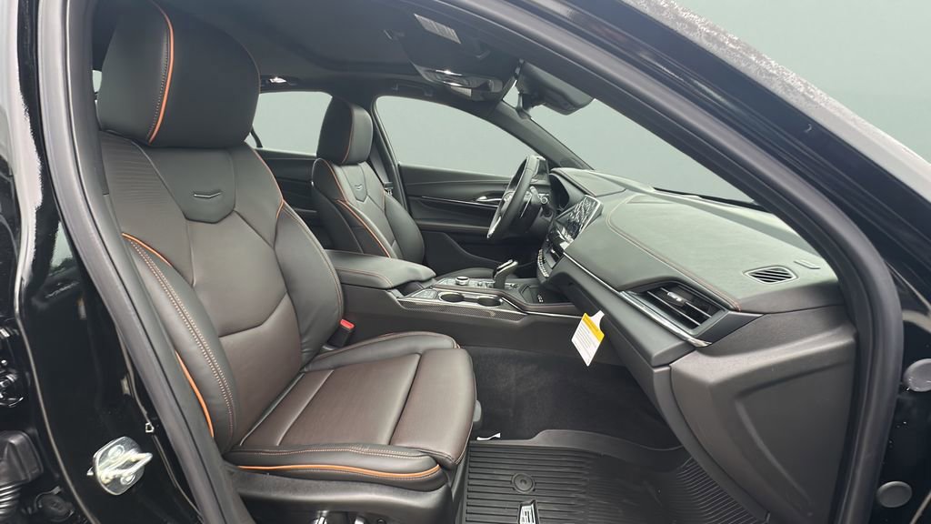 New 2026 Cadillac CT4 V w/ Super Cruise Package image 28