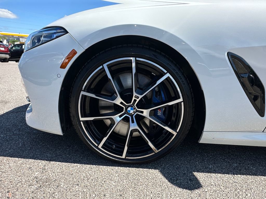 Used 2021 BMW M850i xDrive Coupe w/ M Carbon Exterior Package AWD/4WD image 14
