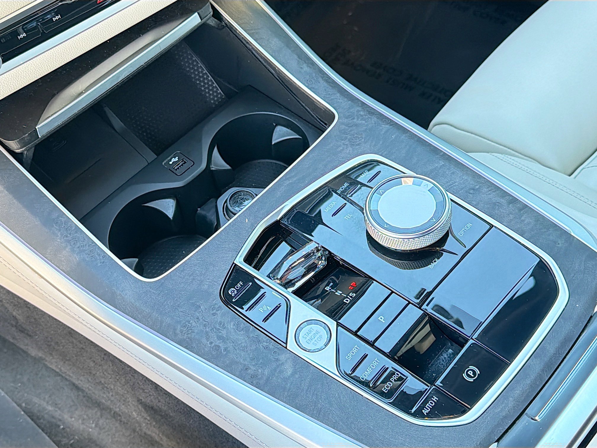 Used 2025 BMW X5 sDrive40i w/ Executive Package image 29