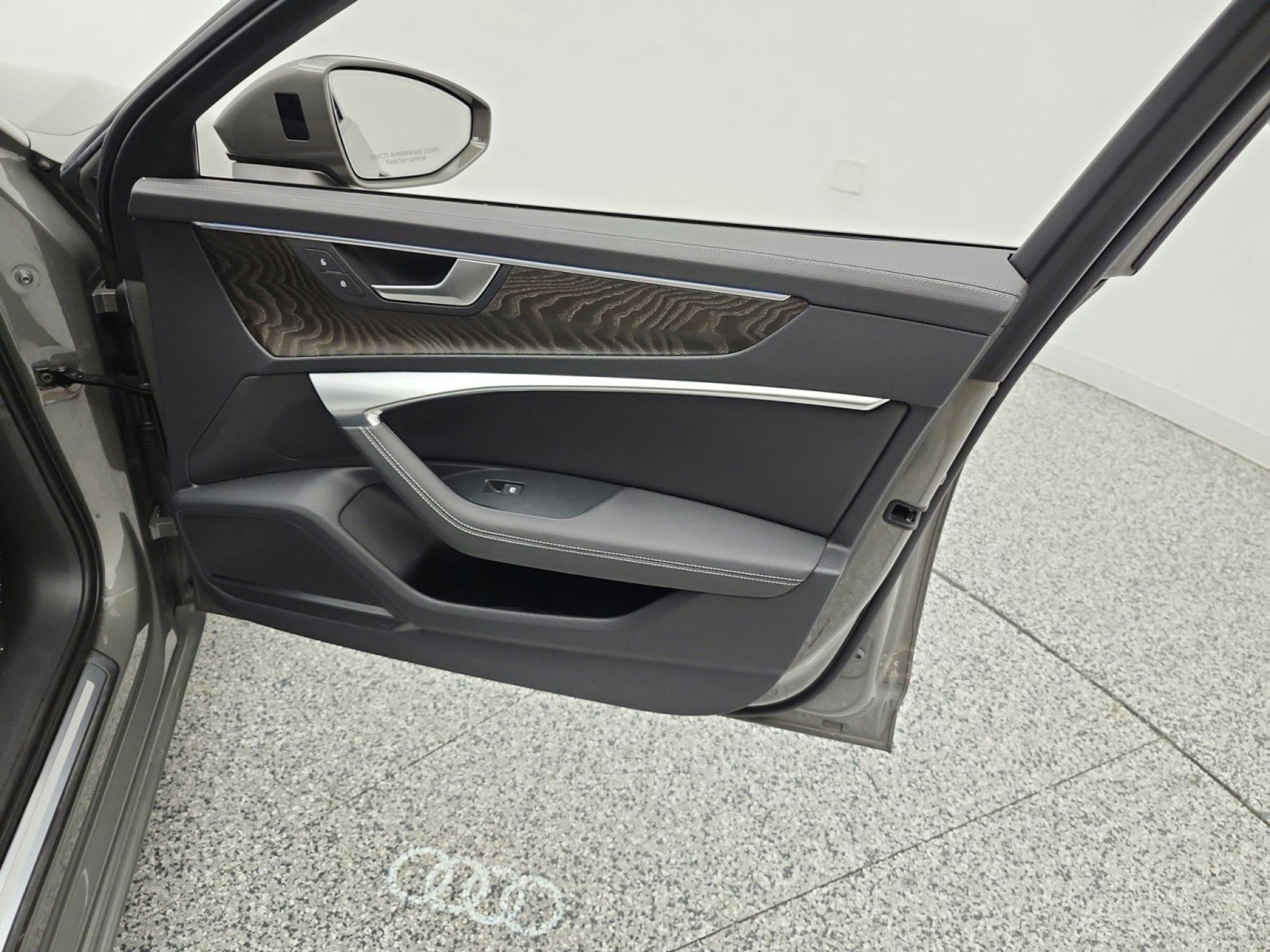 Used 2023 Audi A6 Premium Plus w/ Premium Plus Package AWD/4WD image 21