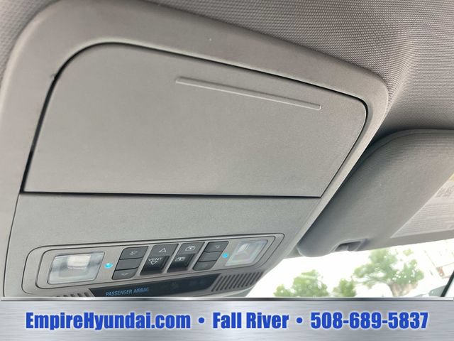 Used 2020 Ford Explorer XLT w/ Equipment Group 202A AWD/4WD image 26