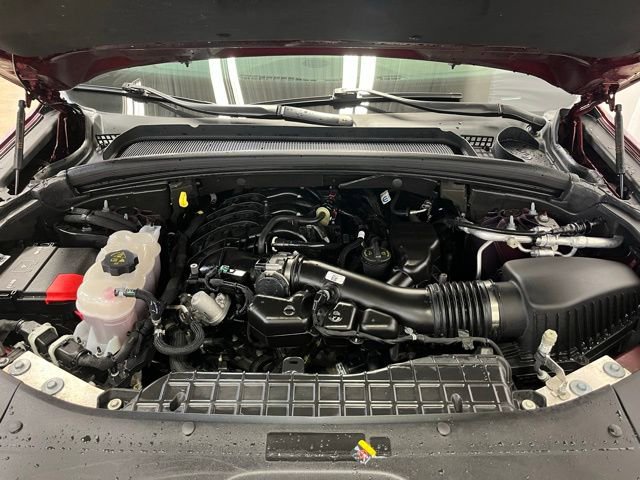 Used 2023 Jeep Grand Cherokee Limited w/ Black Appearance Package image 29