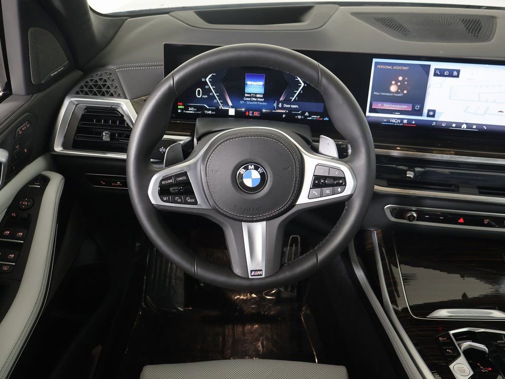 Used 2026 BMW X7 xDrive40i w/ M Sport Package image 37
