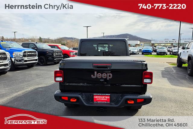 Used 2022 Jeep Gladiator Mojave w/ Cold Weather Group image 30