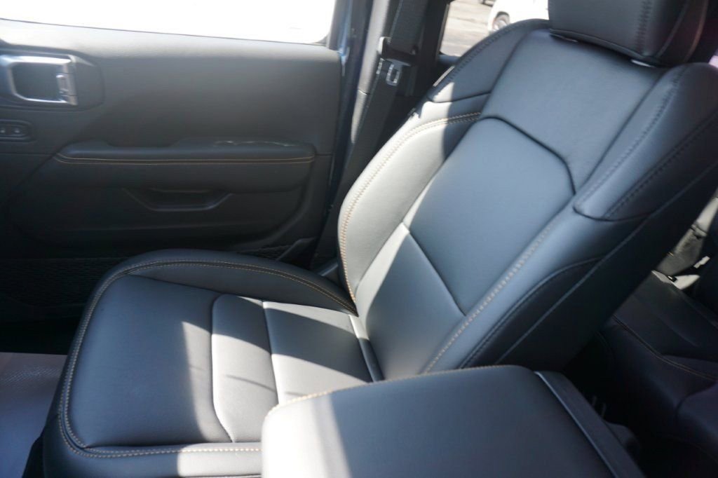 New 2025 Jeep Wrangler Unlimited Sahara image 26