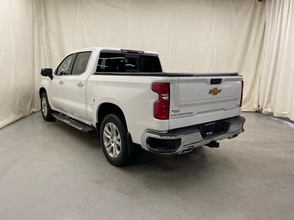 Used 2024 Chevrolet Silverado 1500 LTZ w/ LTZ Convenience Package II AWD/4WD image 5