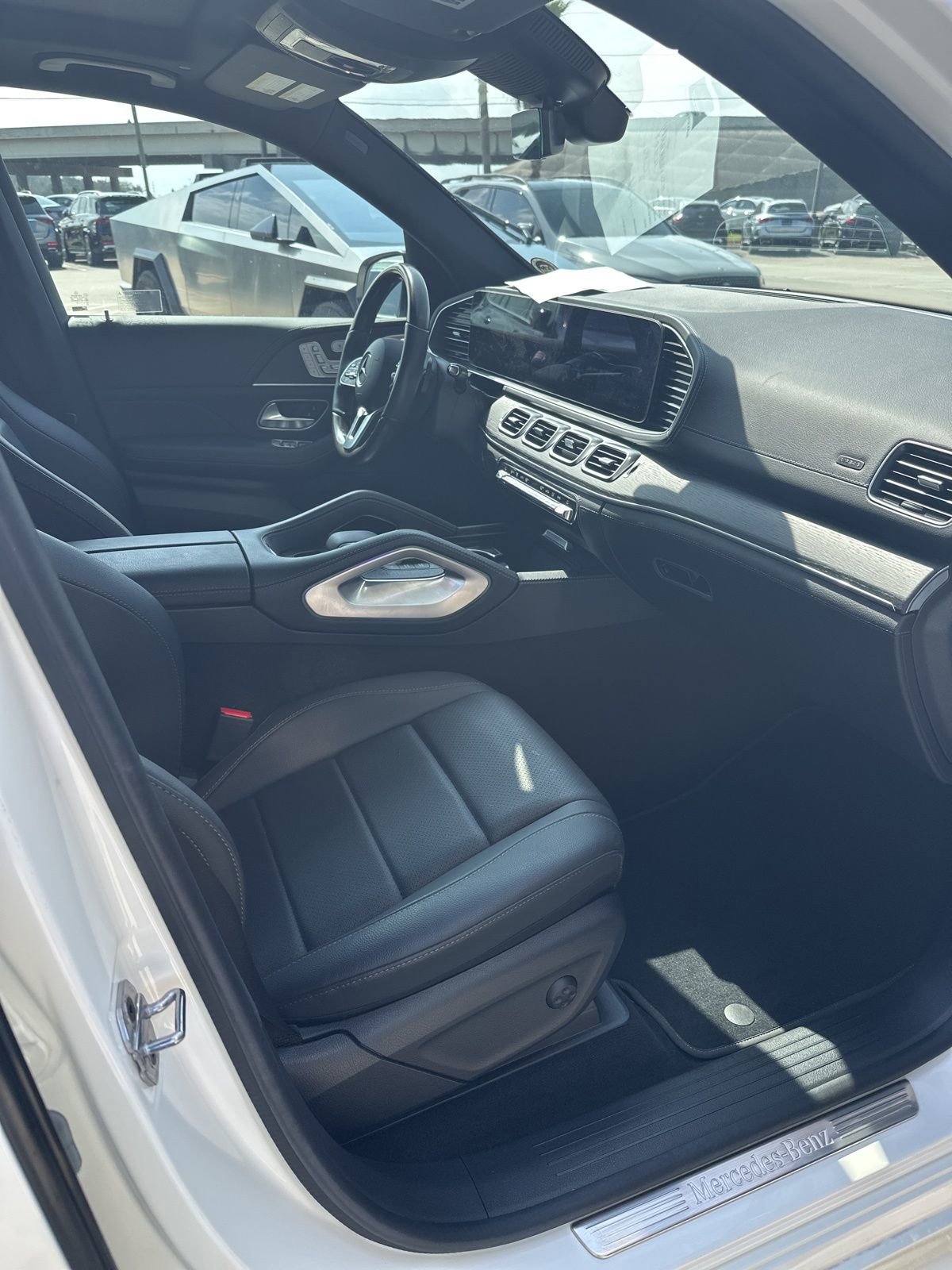 Used 2023 Mercedes-Benz GLE 450 4MATIC image 6