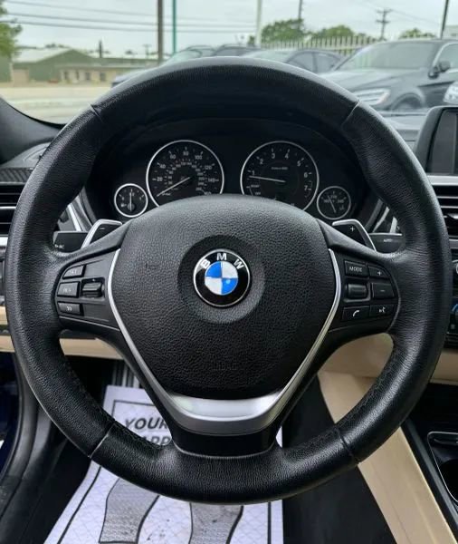 Used 2018 BMW 330i Sedan w/ Convenience Package RWD image 28