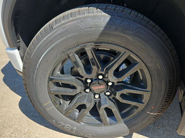 New 2026 GMC Sierra 1500 Elevation image 32