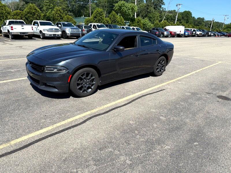 Used 2017 Dodge Charger SXT image 1