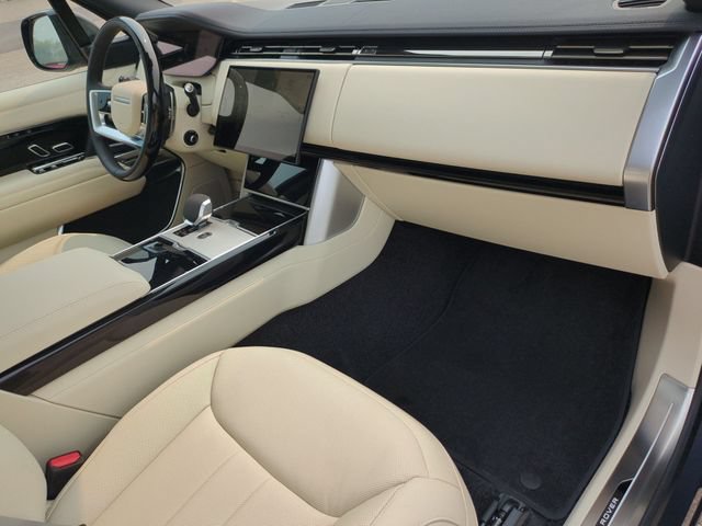 New 2026 Land Rover Range Rover SE AWD/4WD image 19