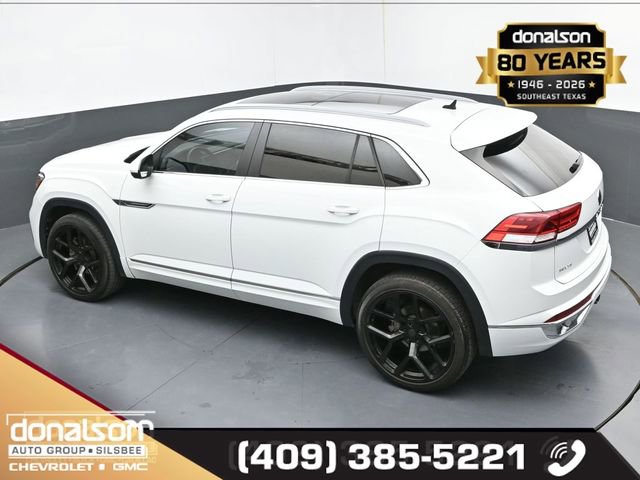 Used 2020 Volkswagen Atlas Cross Sport SEL R-Line image 18