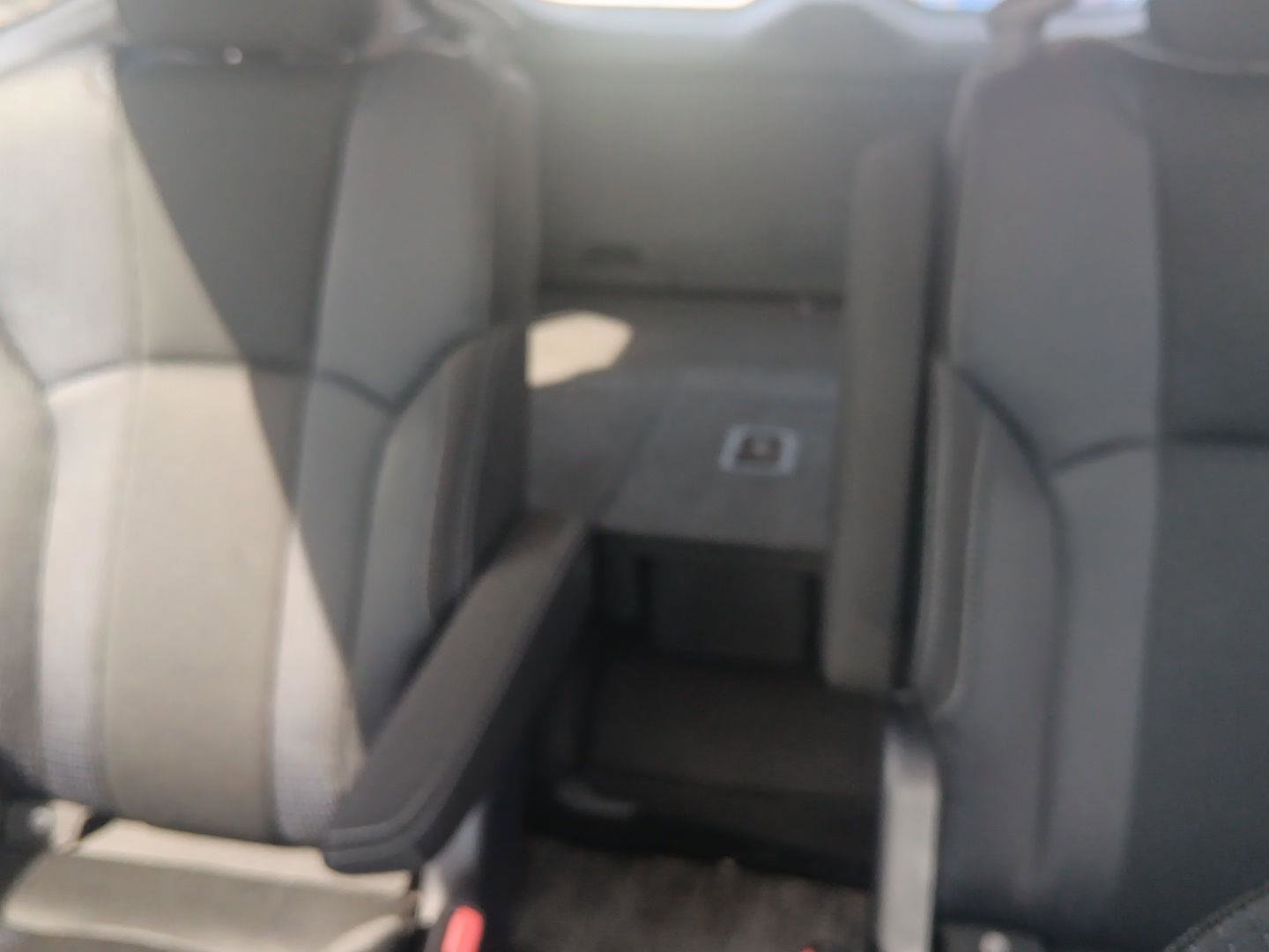 Used 2024 Subaru Ascent Premium w/ Convenience Package AWD/4WD image 14