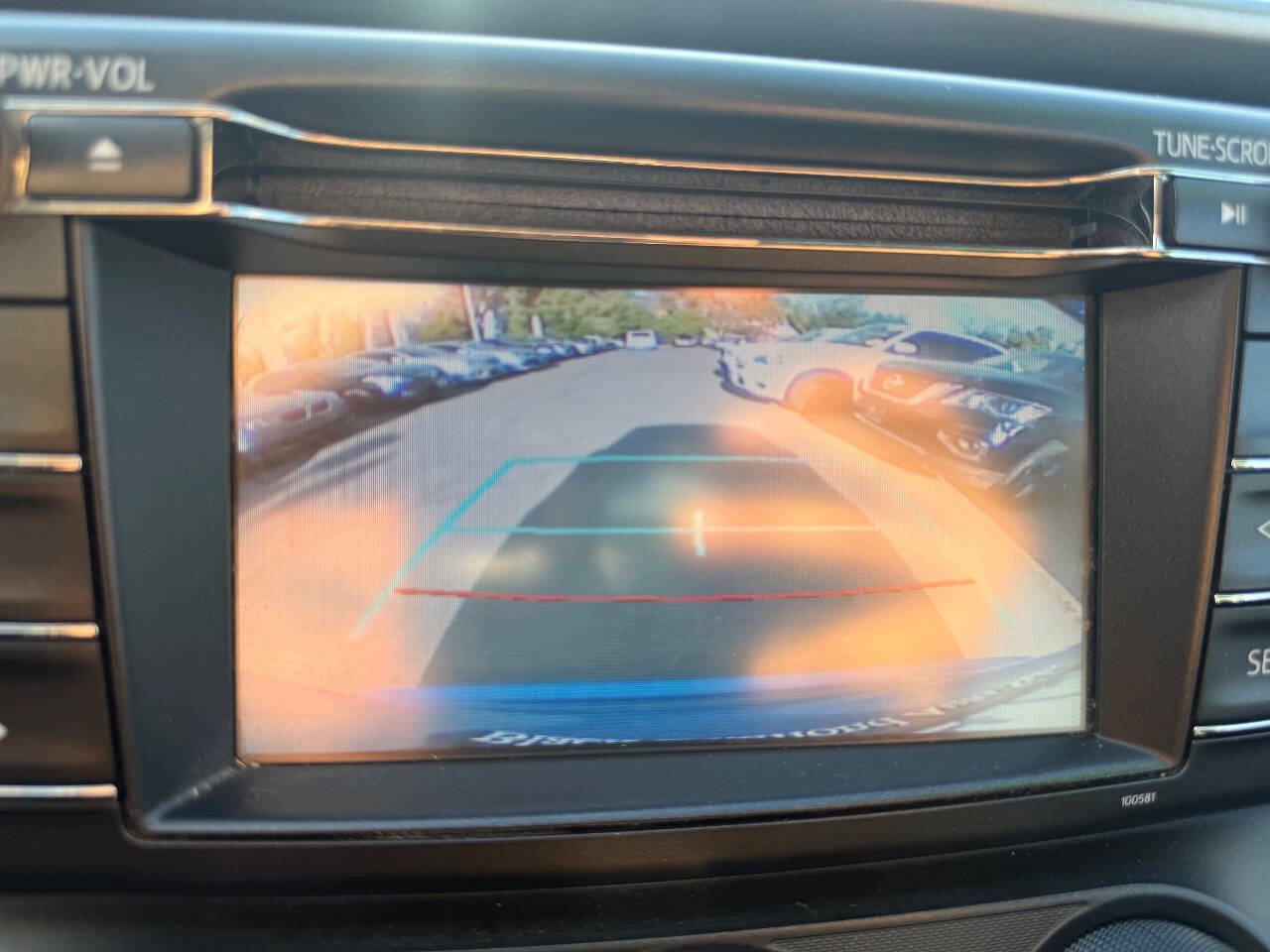 Used 2016 Toyota RAV4 LE AWD/4WD image 15