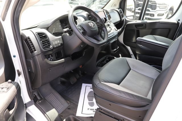 Used 2025 RAM ProMaster 2500 w/ Convenience Group FWD image 10