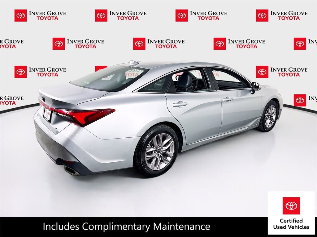 Certified 2019 Toyota Avalon XLE w/ Moonroof Package image 5