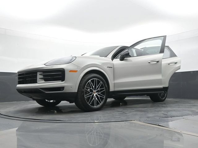 New 2026 Porsche Cayenne E-Hybrid image 31