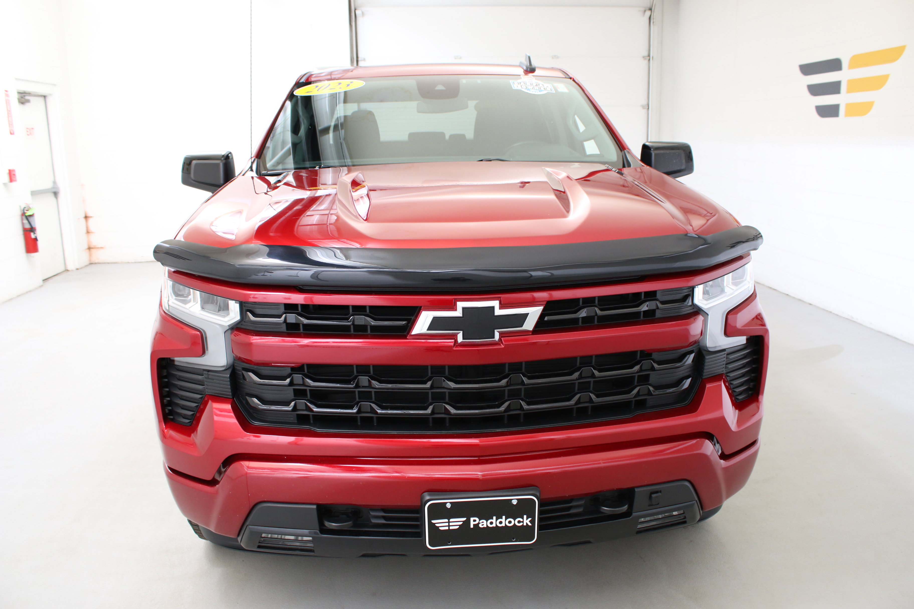 Used 2023 Chevrolet Silverado 1500 RST w/ Z71 Off-Road Package image 2