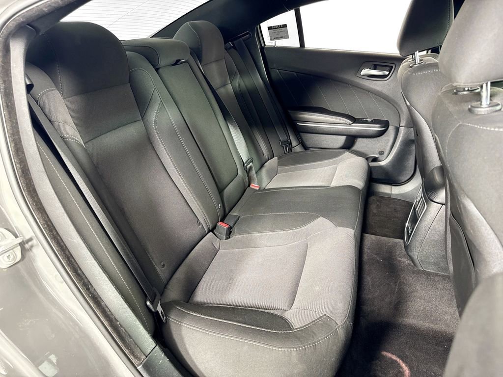 Used 2019 Dodge Charger SXT RWD image 28