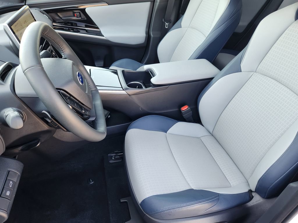 Used 2025 Subaru Solterra AWD/4WD image 13