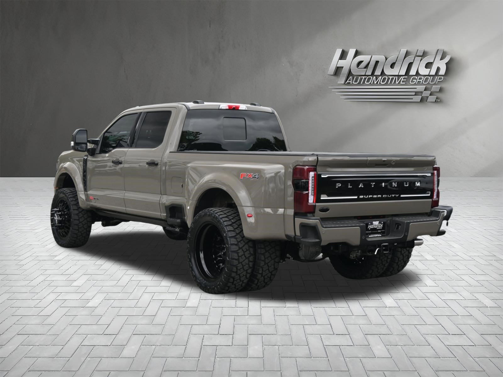 Used 2026 Ford F450 Platinum w/ Platinum Plus Package AWD/4WD image 8