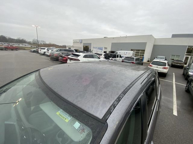 Used 2016 Honda Odyssey SE image 3