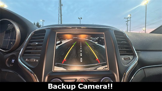 Used 2015 Jeep Grand Cherokee Limited image 4