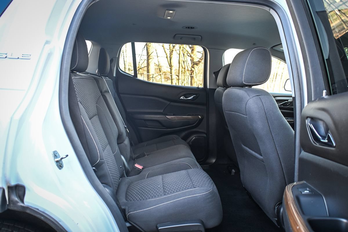 Used 2019 GMC Acadia SLE AWD/4WD image 15