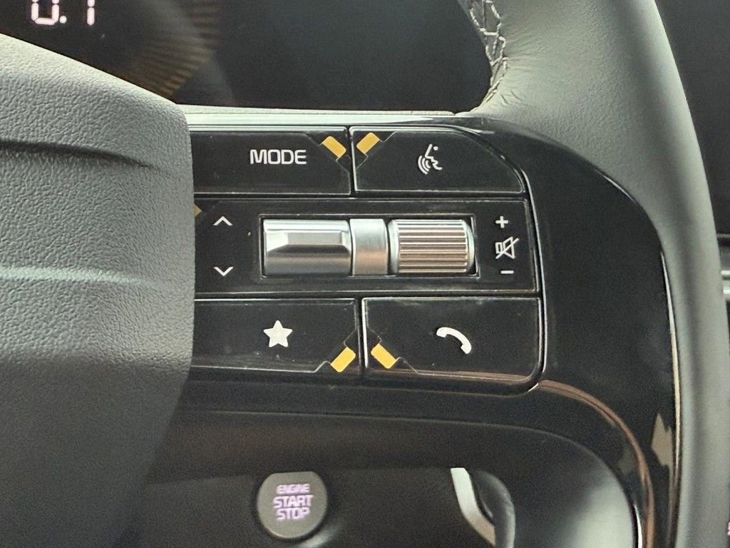 New 2026 Kia Sorento S image 12