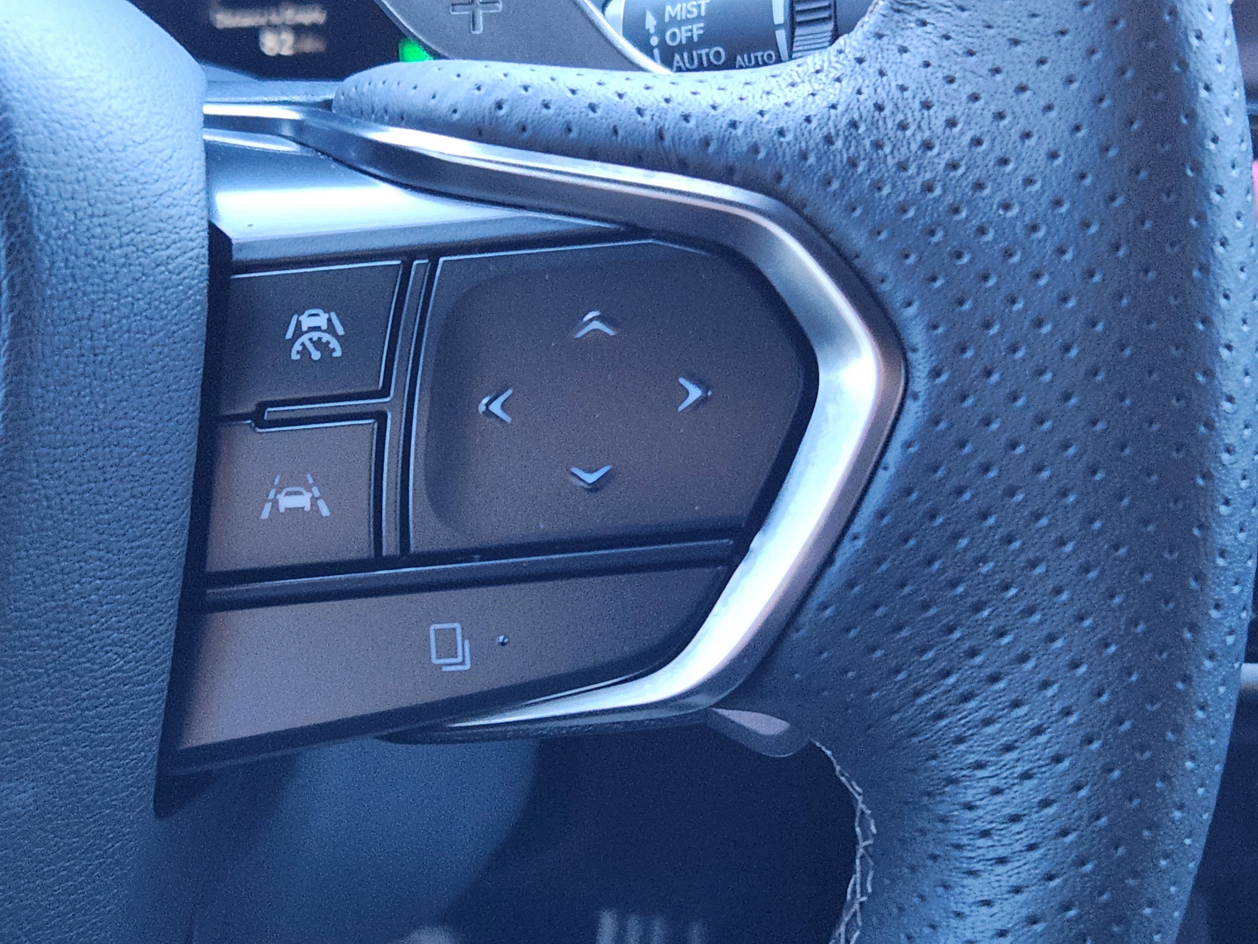 Used 2023 Lexus RX 500h F Sport image 33